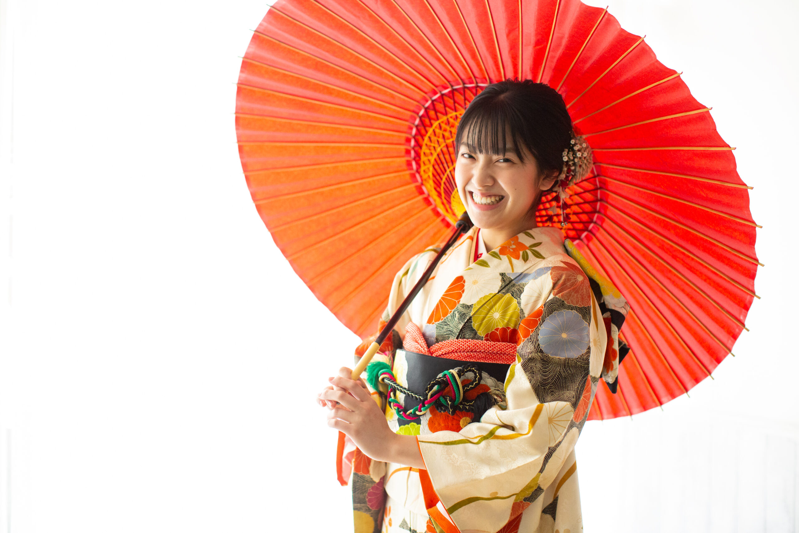 紅葉と冬の光　成人式振袖撮影-M8