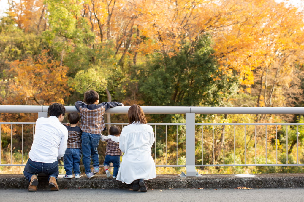 三兄妹で自由に楽しく散歩のような撮影を-M8